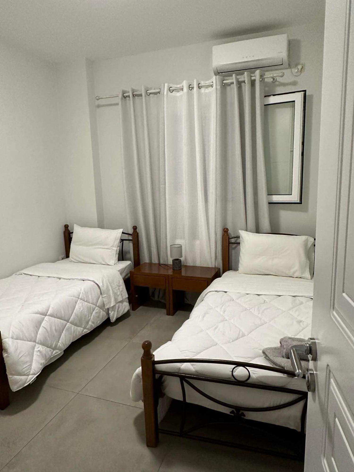 Mimozas Apartment Porto Heli Extérieur photo