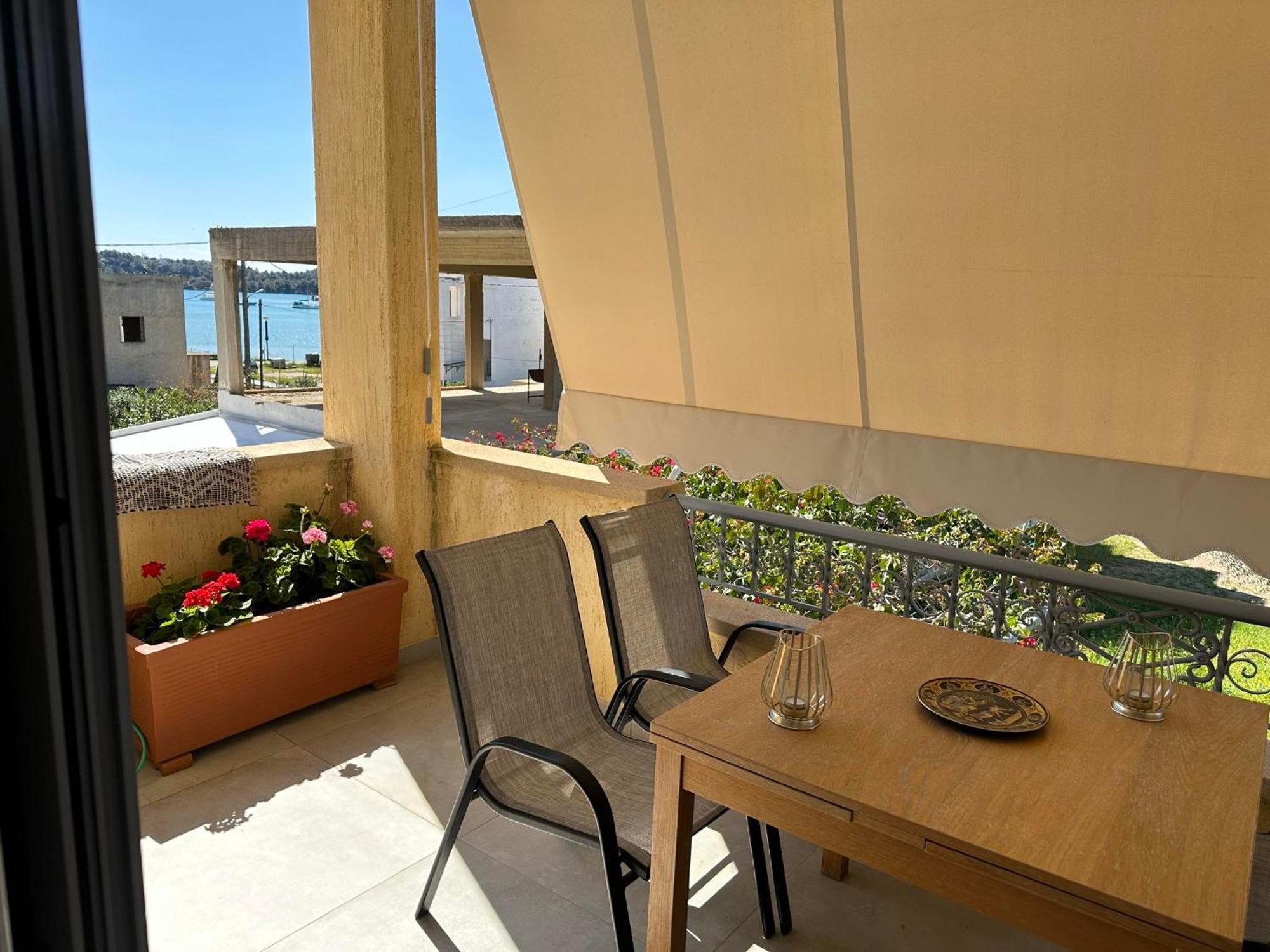 Mimozas Apartment Porto Heli Extérieur photo